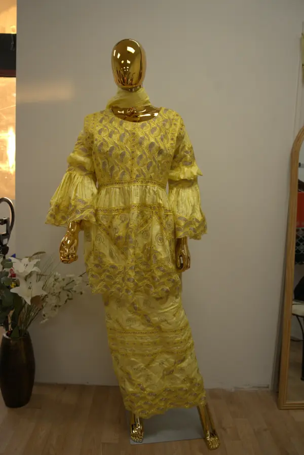 African Peplum Lace Gown - Image 2