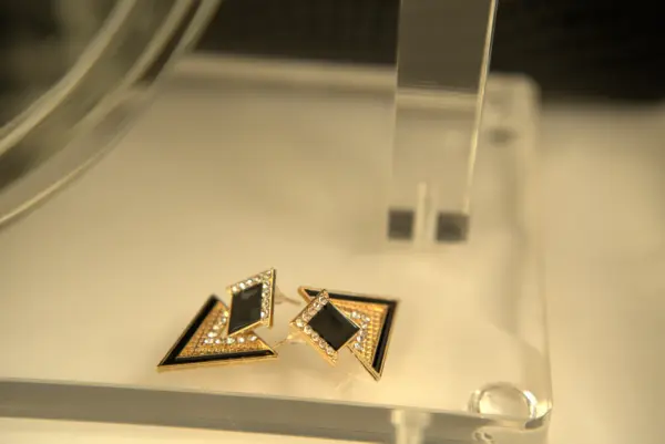 Earrings - Image 5