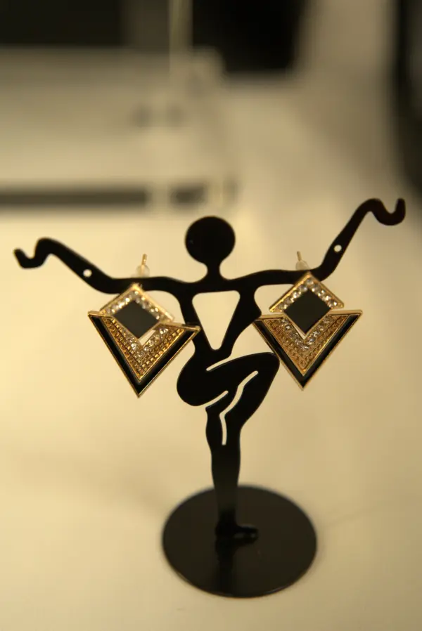 Earrings - Image 4