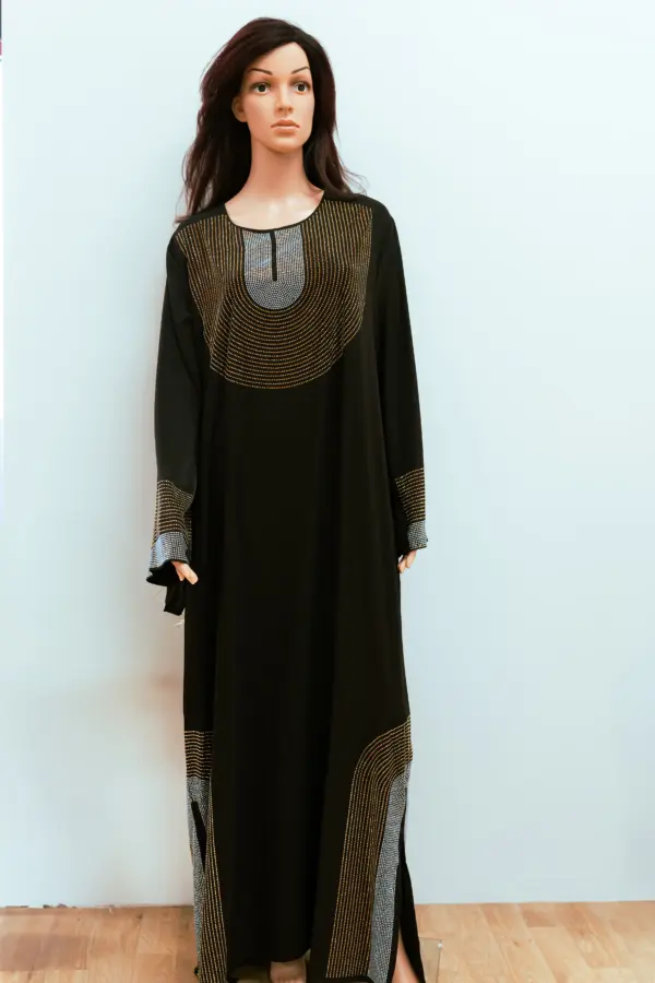 Embellished Closed Abaya