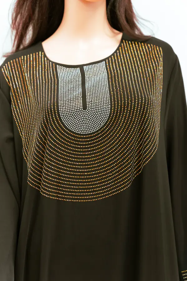 Embellished Closed Abaya - Image 3