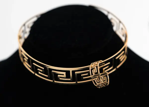 Necklace and Bracelet Set - Image 4