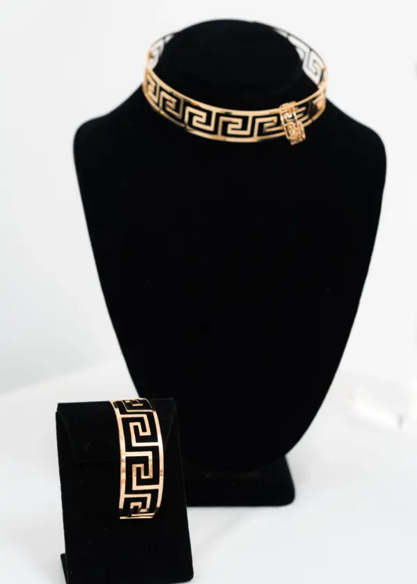 Necklace and Bracelet Set - Image 2